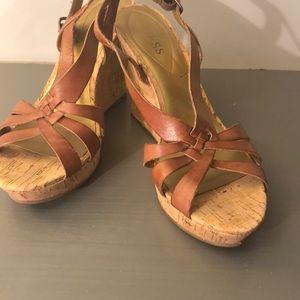 Light brown leather wedges